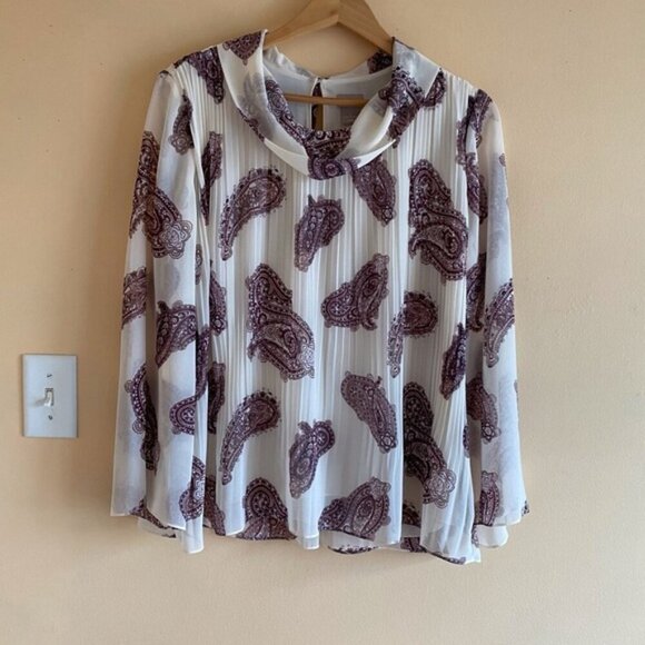 Chicos Blouse Woman 1 US Medium Pleated Paisley Cowl Neck Top Sheer Sleeve - Picture 2 of 16